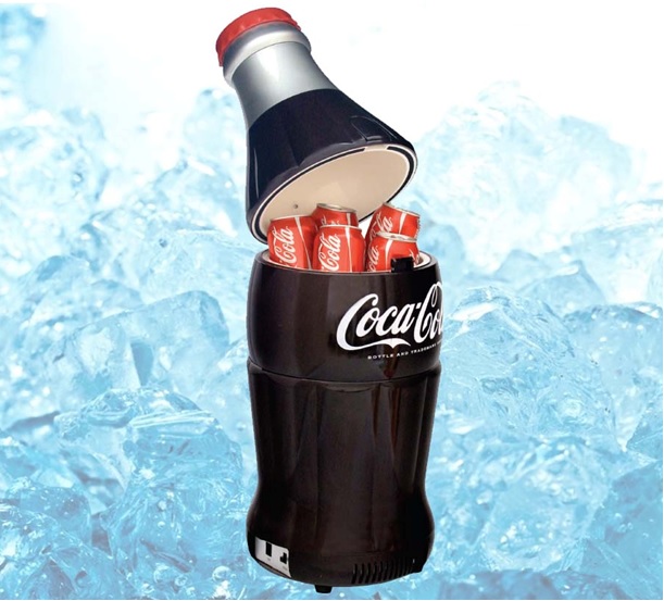 मिनी फ्रिडगेट कोका कोला की बोतल