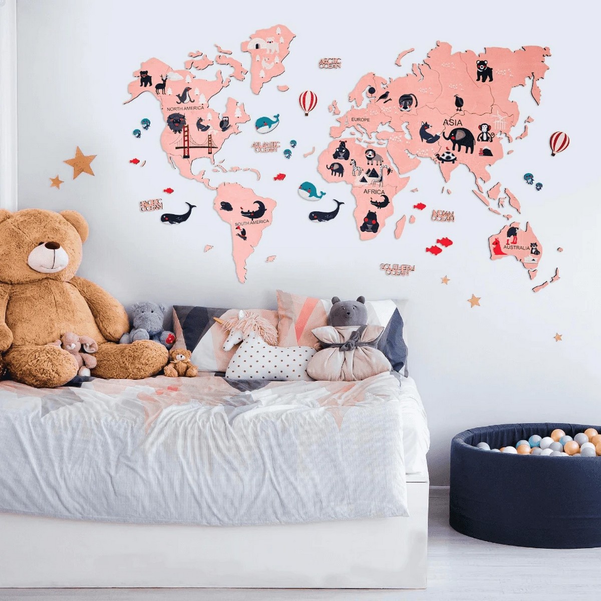 बच्चों के लिए दुनिया का नक्शा - गुलाबी